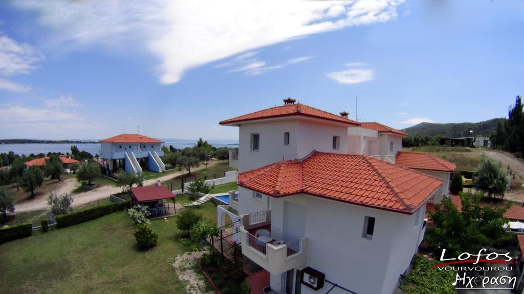 Lofos Vourvourou Apartment Bagian luar foto