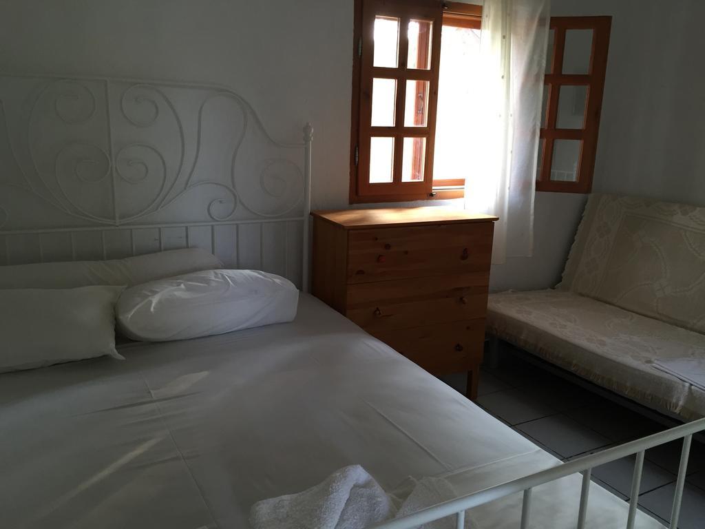 Lofos Vourvourou Apartment Bagian luar foto