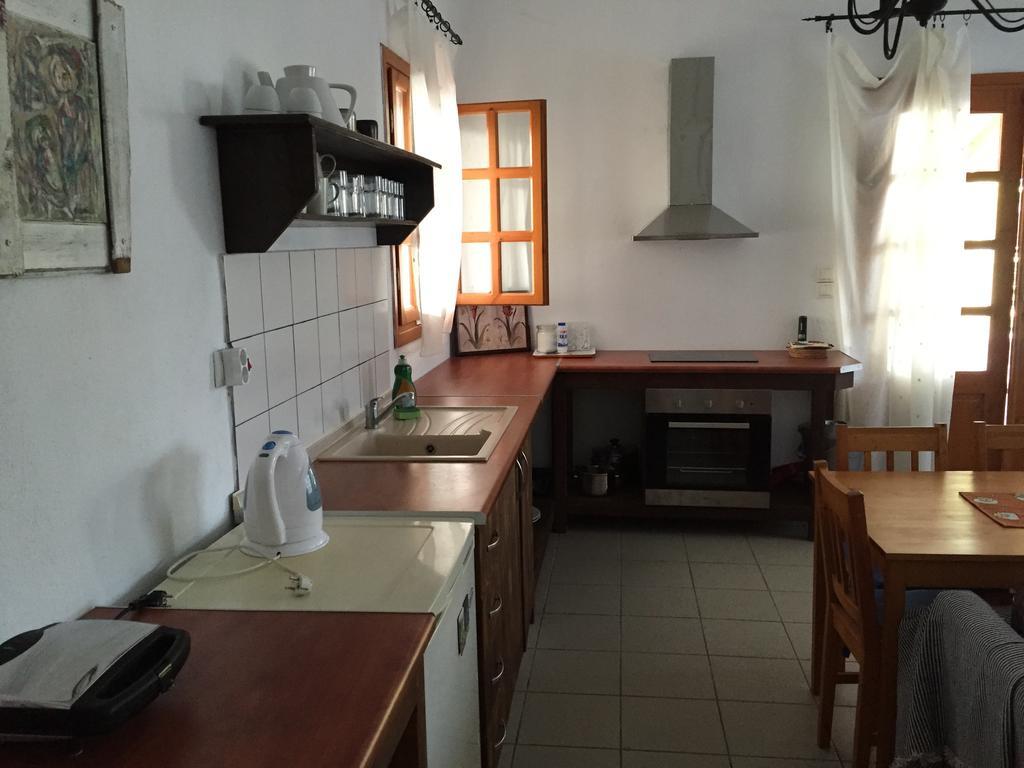 Lofos Vourvourou Apartment Bagian luar foto