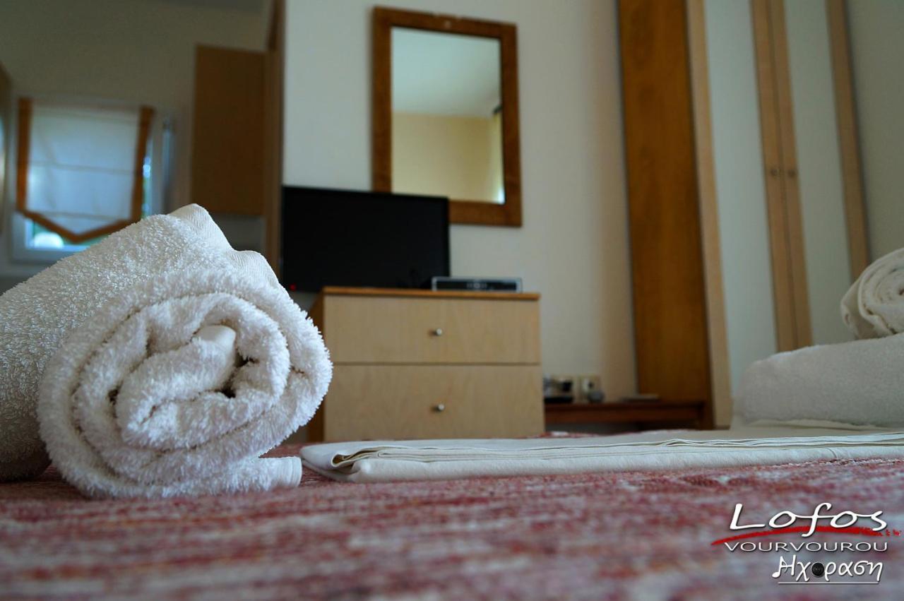 Lofos Vourvourou Apartment Bagian luar foto